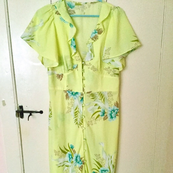 Urban Outfitters Floral Ruffle Midi Dress - Picture 3 of 4